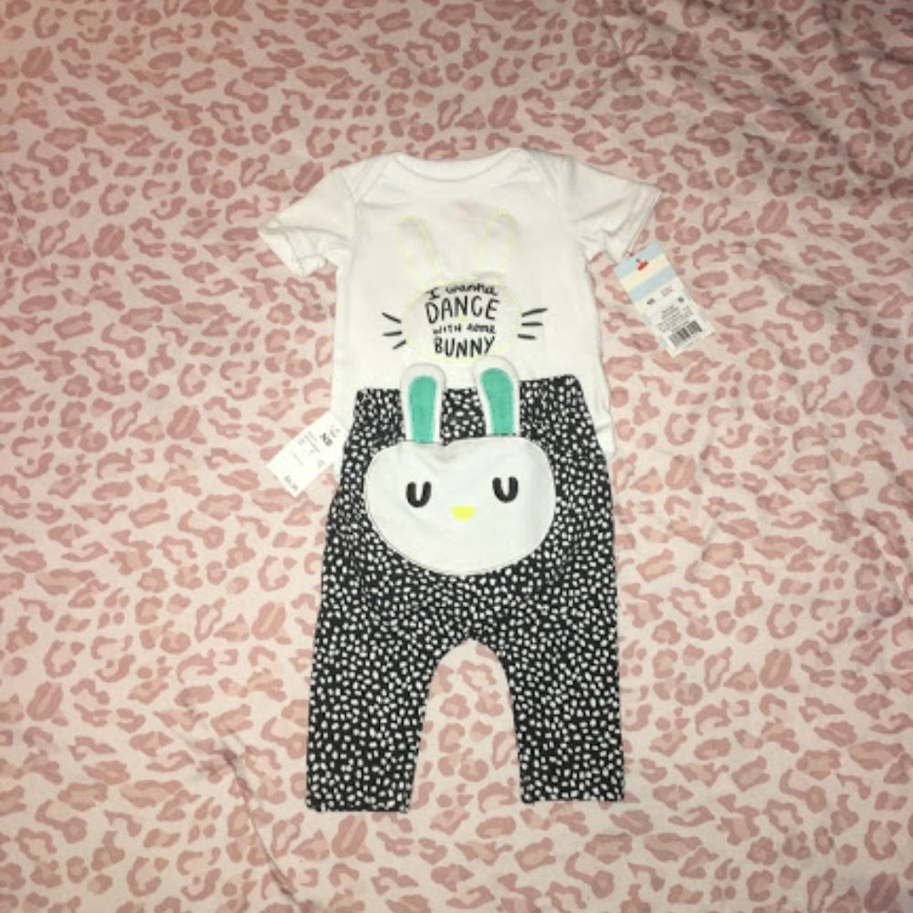 BRAND NEW Cat & Jack Newborn Outfit